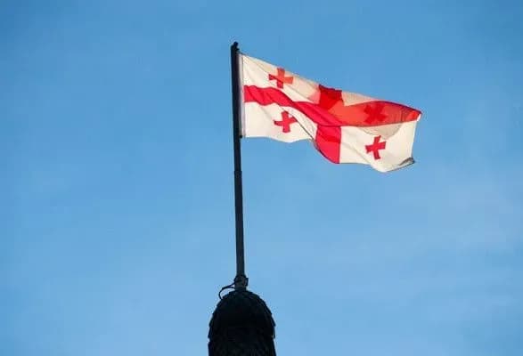 popri-kritiku-venetsianskoyi-komisiyi-pravlyacha-partiya-gruziyi-dala-khid-ukhvalennyu-zakonu-pro-deoligarkhizatsiyu