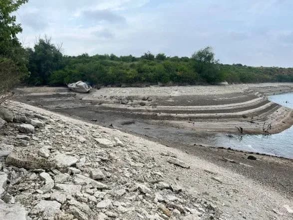 na-khersonschini-zatopleno-309-kv-km-pislya-pidrivu-dambi-ale-voda-vidstupaye-mindovkillya