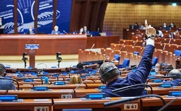 u-parye-u-chetver-rozglyanut-dvi-vazhlivi-rezolyutsiyi-schodo-ukrayini-nardep