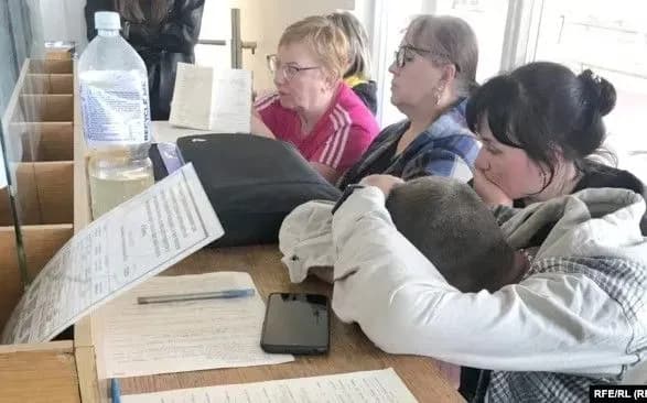 desyatki-ukrayintsiv-kilka-dniv-ne-mozhut-peretnuti-rosiyskiy-kordon-schob-potrapiti-dodomu-radio-svoboda