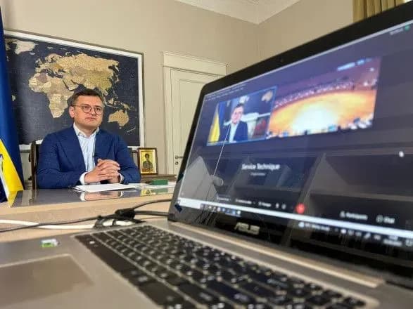 zaklikav-priskoriti-porazku-rosiyi-posilivshi-pidtrimku-ukrayini-kuleba-zvernuvsya-do-goliv-mzs-yes