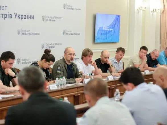 do-opalyuvalnogo-sezonu-potribno-ubezpechiti-energetiku-vid-raket-i-droniv-rf-shmigal