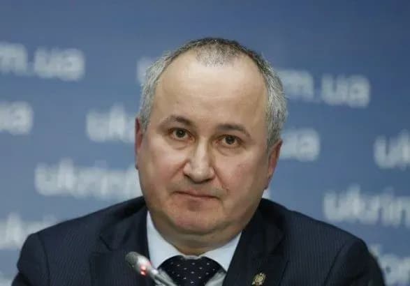 v-rosiyi-ogolosili-u-rozshuk-eksgolovu-sbu-ta-yogo-zastupnika-roszmi