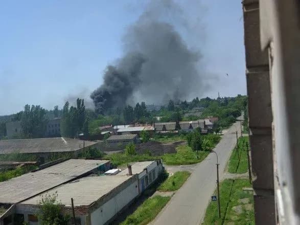 na-kupovaniy-donechchini-bavovna-priletilo-bilya-zaliznitsi-roszmi