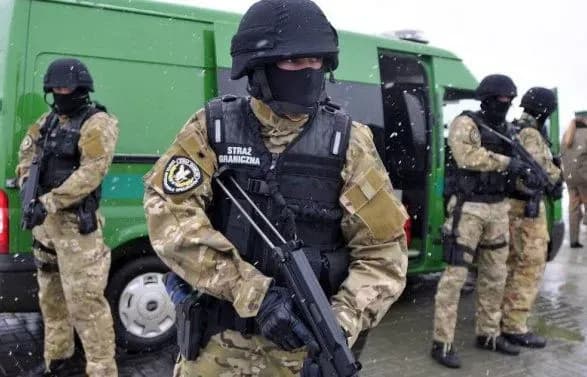 u-polschi-mozhliva-migratsiyna-kriza-cherez-peredislokatsiyu-vagnerivtsiv-do-bilorusi-mzs