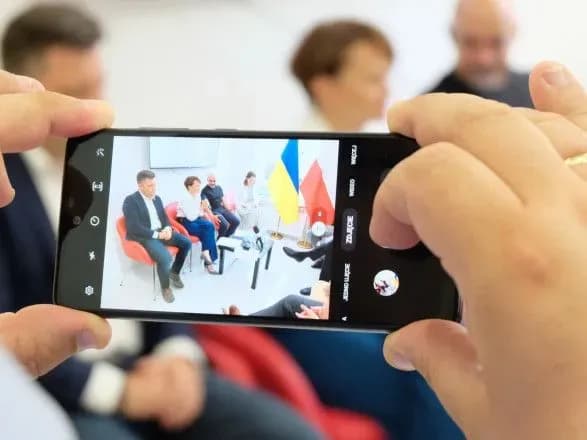 u-kiyevi-vidnoviv-robotu-ofis-polskogo-agentstva-investitsiy-i-torgivli