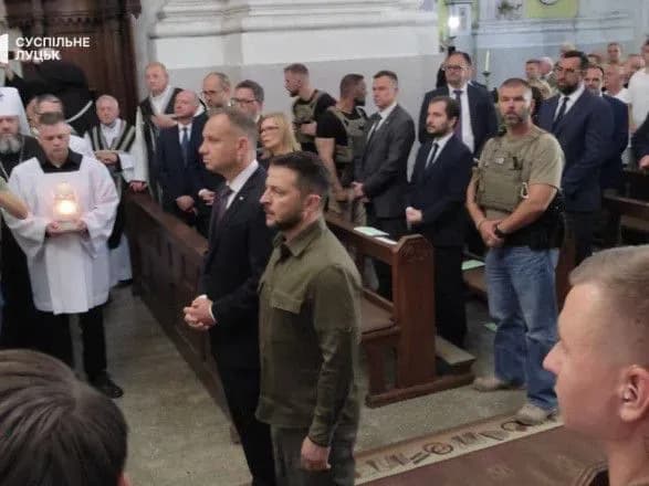 duda-pribuv-v-ukrayinu-ta-zustrivsya-z-zelenskim