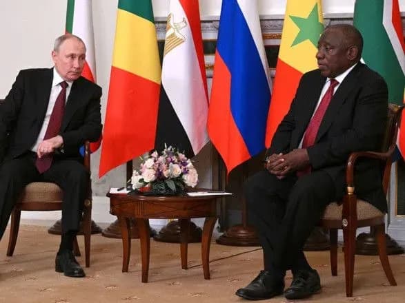 putin-boyitsya-yikhati-na-samit-briks-u-pivdennu-afriku-zmi
