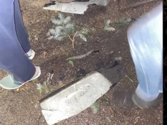 u-rosiyi-zayavlyayut-pro-vibukh-drona-v-rayoni-kurskoyi-azs-ta-zbittya-bpla-bilya-voronezha