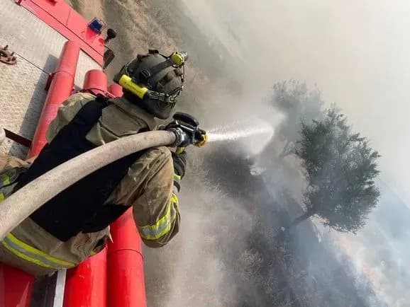 khersonschina-massovi-obstrili-ta-pozhezhi-ryatuvalniki-povidomlyayut-pro-napruzheniy-rezhim-roboti