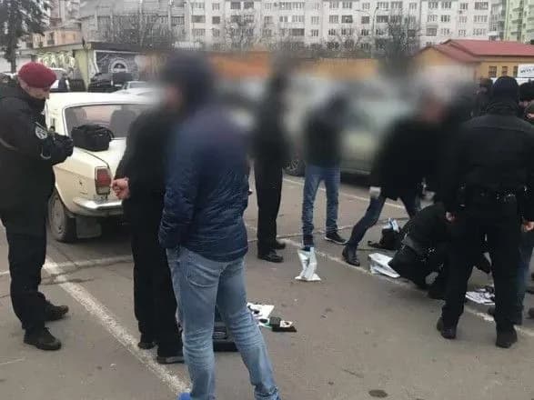 na-prikarpatti-zasudili-organizovanu-grupu-kradiyiv-gastroleriv-obikrali-ukrayintsiv-na-chvert-milyona-griven