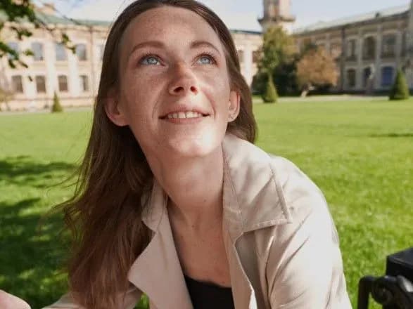 sayti-ukrayinskikh-derzhorganiv-stanut-dostupnimi-dlya-lyudey-z-porushennyam-zoru-chi-slukhu