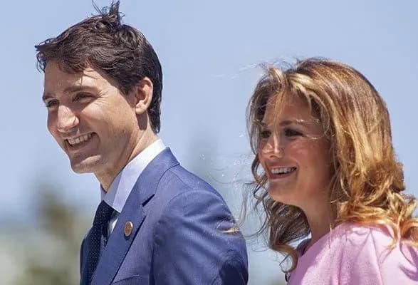 dzhastin-tryudo-rozluchayetsya-z-druzhinoyu-pislya-18-rokiv-shlyubu