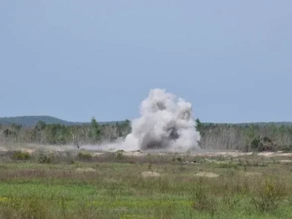 za-nich-vorog-obstrilyav-tri-prikordonni-gromadi-sumschini