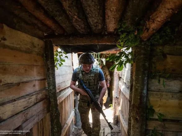 na-tavriyskomu-napryamku-rosiyani-vtratili-ponad-dvi-sotni-soldativ-za-dobu