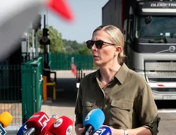 u-litvi-rozglyadayut-mozhlivist-zakrittya-kordonu-z-rf