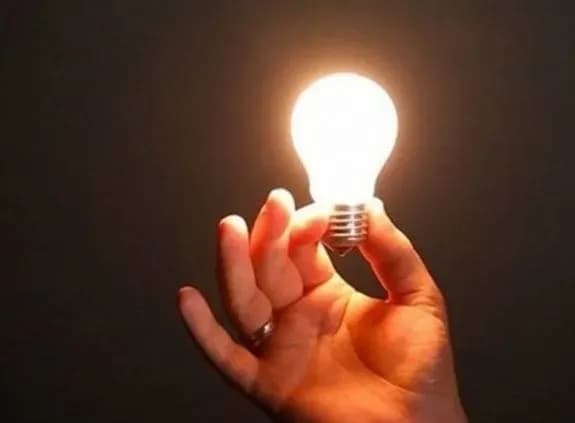 vidklyuchen-svitla-vzimku-ne-planuyetsya-yakscho-ne-bude-novikh-obstriliv-galuschenko