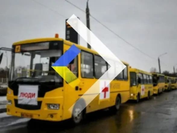 okupanti-primusovo-povertayut-deportovanikh-zhiteliv-na-liniyu-frontu-tsns