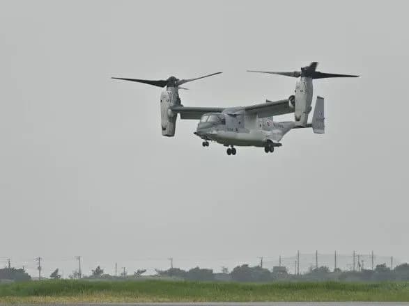 troye-morpikhiv-ssha-zaginuli-20-poraneno-v-aviakatastrofi-v-avstraliyi-pid-chas-navchan