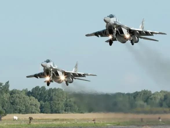 trokh-pilotiv-yaki-zaginuli-v-aviakatastrofi-pid-zhitomirom-predstavleno-do-derzhavnikh-nagorod-komanduchav-ps-zsu