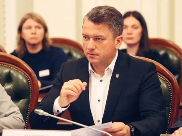 agroeksport-zaliznitseyu-ukrayina-pidnyala-pitannya-vikoristannya-shirokokoliynoyi-zaliznichnoyi-gilki-u-polschi