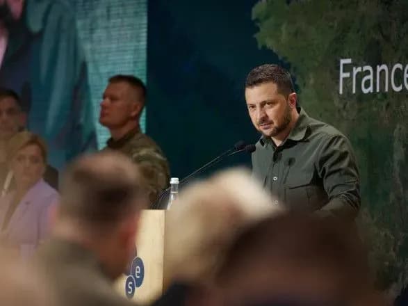 bilshe-potuzhnoyi-dalekobiynoyi-zbroyi-zelenskiy-rozpoviv-scho-prishvidshit-kontrnastup