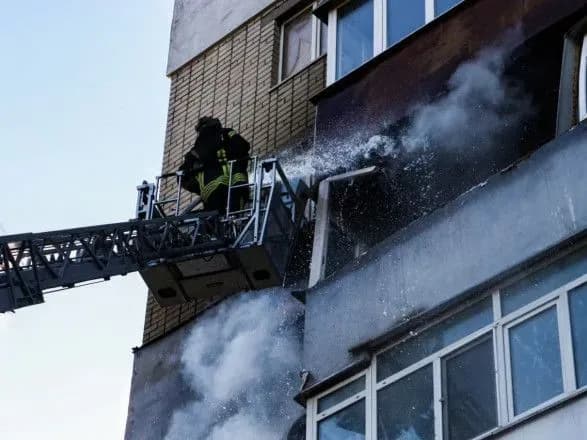 zelenskiy-vidznachiv-robotu-ryatuvalnikiv-dsns
