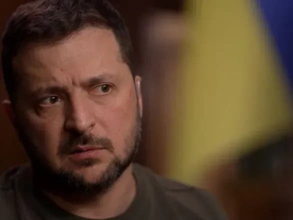 rosiyani-ta-ukrayintsi-vipuskayut-40-tisyach-snaryadiv-na-den-zelenskiy