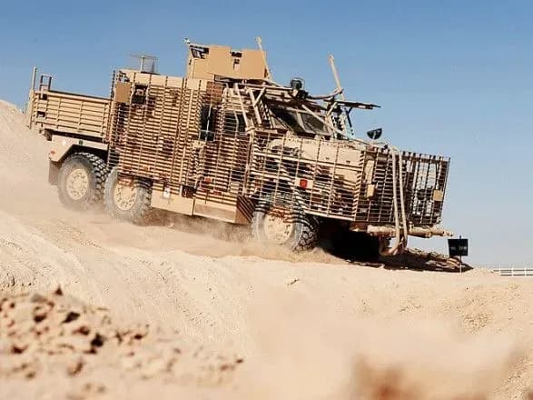 wolfhound-tsv-u-military-media-center-rozpovili-na-scho-zdatni-britanski-bronemashini