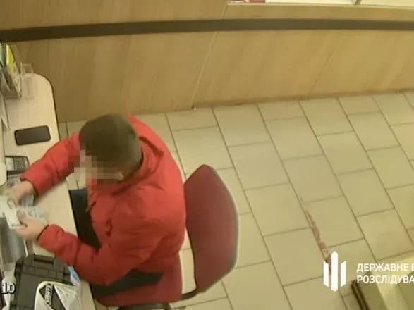 zdavav-viyskove-mayno-u-lombardi-suditimut-ofitsera-z-zhitomirschini