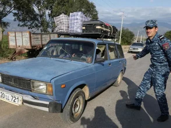 120-tisyach-etnichnikh-virmen-khochut-pokinuti-karabakh-i-pereyikhati-do-virmeniyi