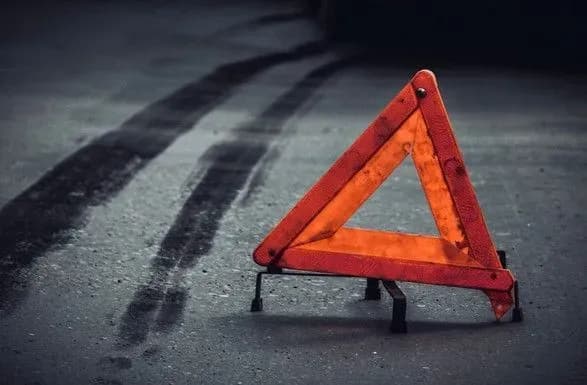 u-kremenchuku-stalasya-potriyna-dtp-ye-zagibliy-sered-postrazhdalikh-dvoye-ditey