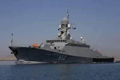 rf-vivela-v-chorne-more-raketonosiyi-zagalniy-zalp-do-16-raket