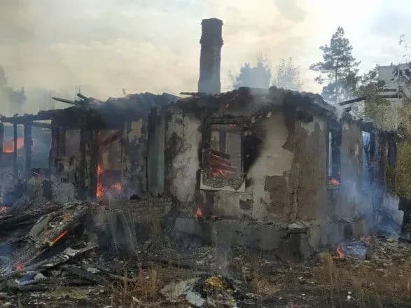 kharkivschina-rosiyani-vrantsi-vdarili-z-tornado-po-shevchenkove-ta-obstrilyali-vovchansk-ye-postrazhdali