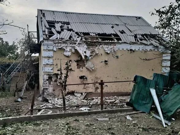 dnipropetrovschina-vorog-biv-po-nikopolyu-z-vazhkoyi-artileriyi