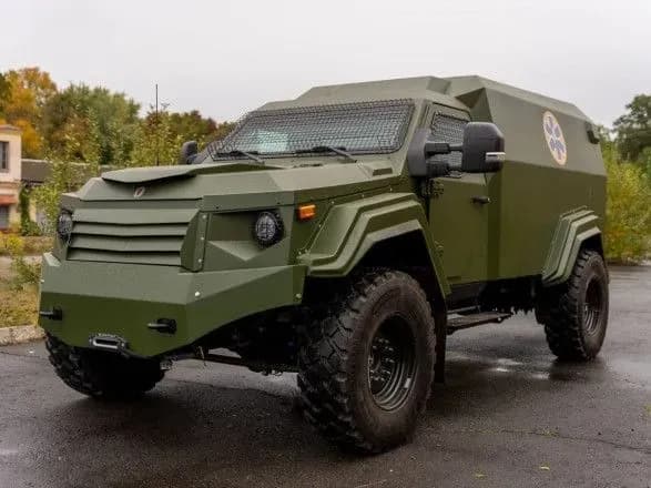 v-ukrayinu-pribula-persha-bronovana-shvidka-pridbana-za-koshti-united24