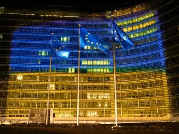 vid-vyazalnikh-spits-do-almaziv-scho-mozhe-uviyti-do-novogo-paketu-antirosiyskikh-sanktsiy-yes