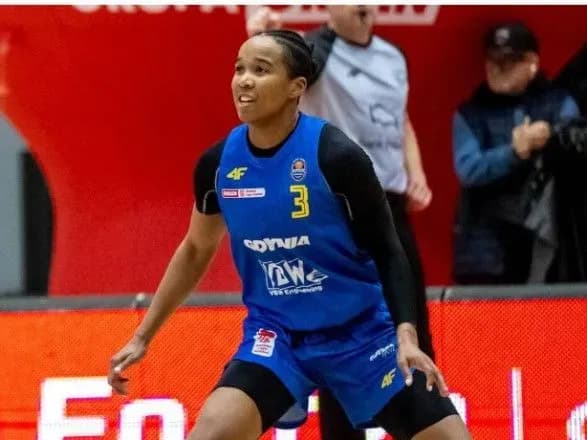 u-polschi-pislya-matchu-yevrokubka-napali-na-amerikansku-temnoshkiru-basketbolistku
