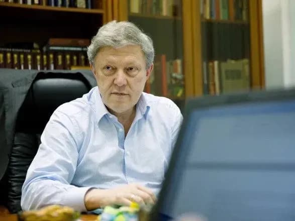 putin-zustrichavsya-z-liderom-partiyi-yabluko-obgovoryuvali-neobkhidnist-pripinennya-vognyu-v-ukrayini