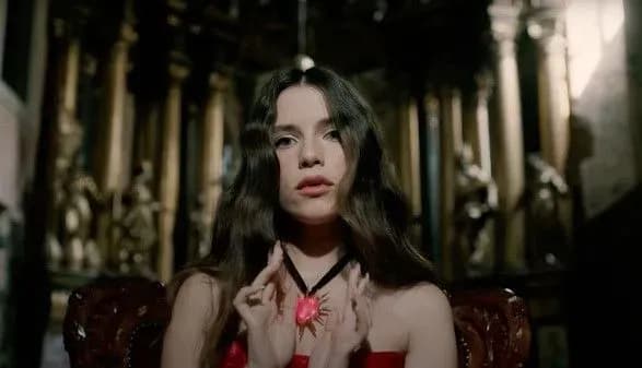 skandal-cherez-klip-zhadana-ta-soloviy-u-lvivskiy-tserkvi-ugkts-mozhe-zvilniti-svyaschenikiv-yaki-dozvolili-zyomki