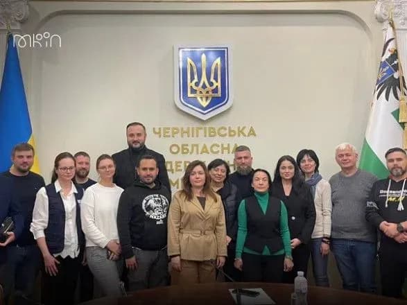 misiya-yunesko-rozpochala-robotu-nad-otsinkoyu-poshkodzhen-istorichnogo-tsentru-chernigova-vnaslidok-rosiyskikh-atak