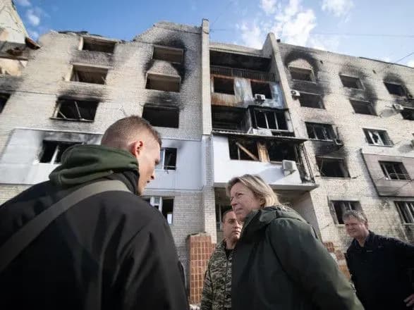 nichogo-ne-zminit-nashu-rishuchist-ministerka-oboroni-niderlandiv-pidtverdila-pidtrimku-ukrayini