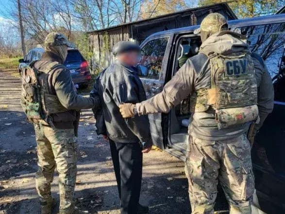 zasudzheniy-za-vipravdovuvannya-agresiyi-rf-zlivav-informatsiyu-vorogu-za-3-tisyachi-grn-prokuratura