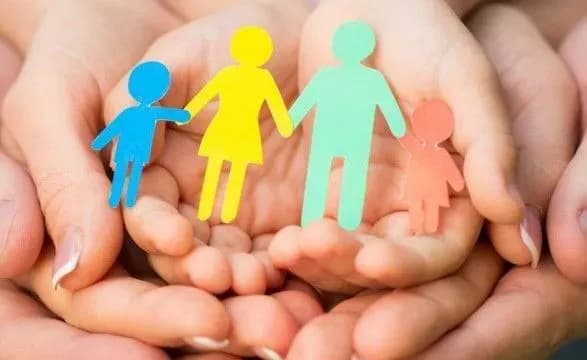 vsesvitniy-den-usinovlennya-vseukrayinskiy-den-pratsivnikiv-kulturi-ta-amatoriv-narodnogo-mistetstva-scho-sche-mozhna-vidznachiti-9-listopada