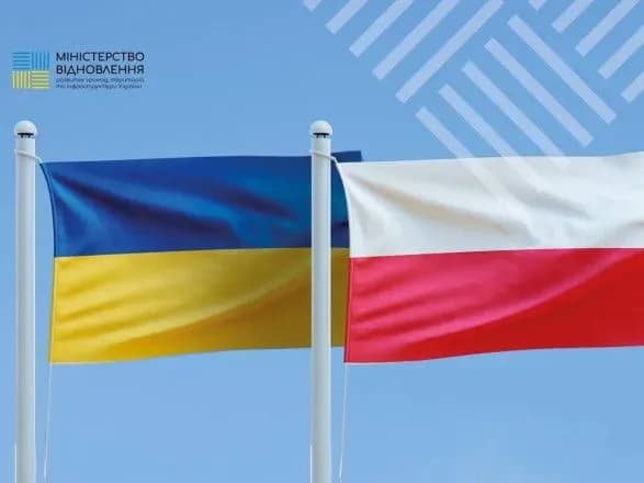 blokuvannya-kordonu-polskimi-protestuvalnikami-vplivaye-yak-na-ekonomiku-ukrayini-tak-i-yes-kubrakov-ministru-infrastrukturi-polschi