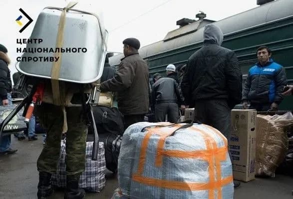 okupanti-masovo-zavozyat-na-okupovanu-donechchinu-migrantiv-z-tsentralnoyi-aziyi-tsentr-natssprotivu