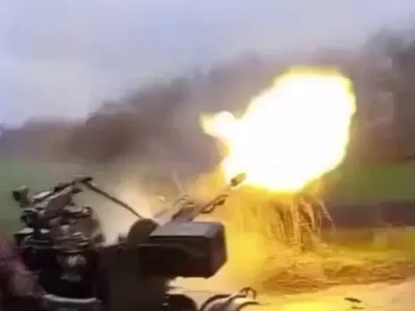 komanduvach-povitryanikh-sil-pokazav-boyovu-robotu-po-vorozhikh-dronakh-na-pivdni-ta-zakhodi