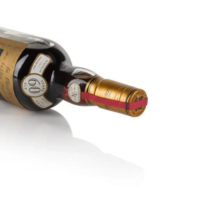 the-record-for-the-most-expensive-bottle-of-whiskey-in-the-world-is-broken-at-sothebys