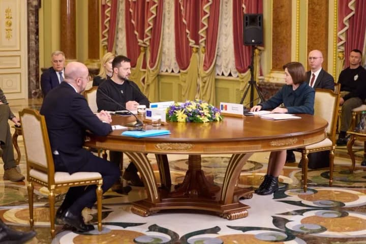 yevroparlament-nastaivaet-na-tom-chtobi-peregovori-o-vstuplenii-ukraini-v-yes-nachalis-v-etom-godu