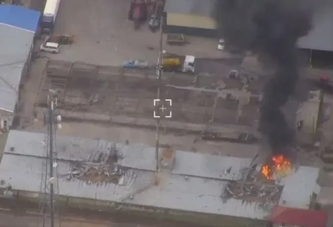 vsu-nanesli-udar-po-komandnomu-punktu-podrazdelenii-spetsnaznacheniya-voisk-rf-vblizi-aleshkovskikh-peskov